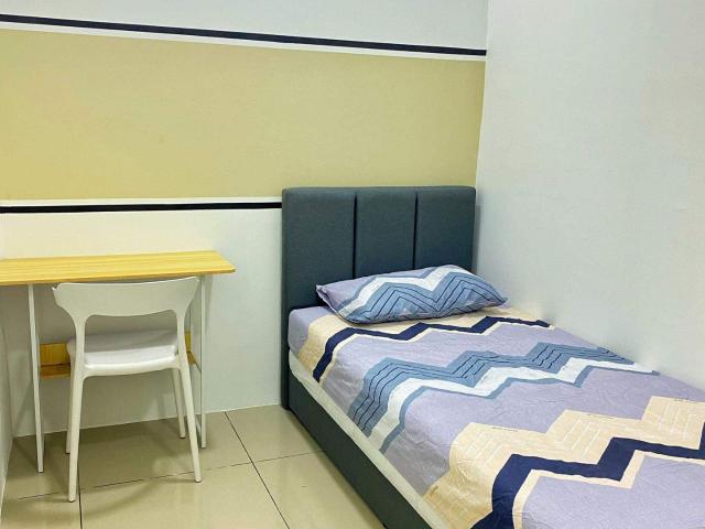 Room for rent in Taman Perindustrian OUG, Kuala Lumpur