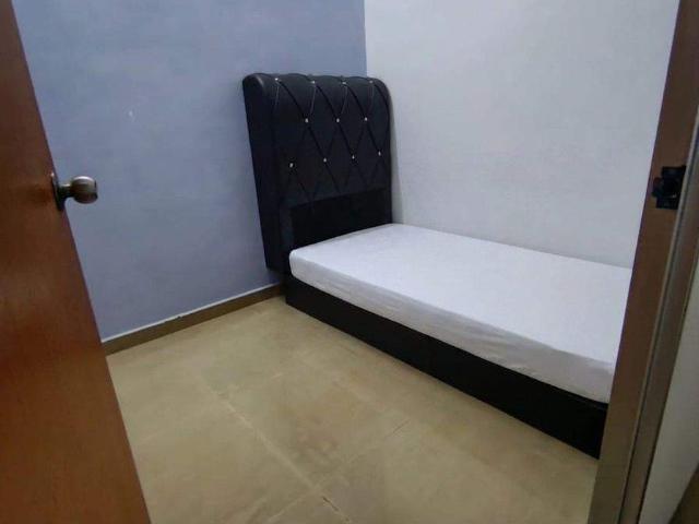 Room for rent in Petaling, Damansara Damai