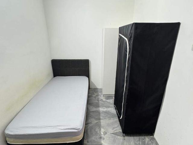 Room for rent in Petaling, Damansara Damai