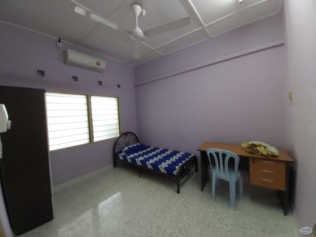 Room for rent in Perak, Intan