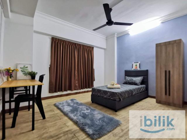 Room for rent in Taman Esplanad, Kuala Lumpur