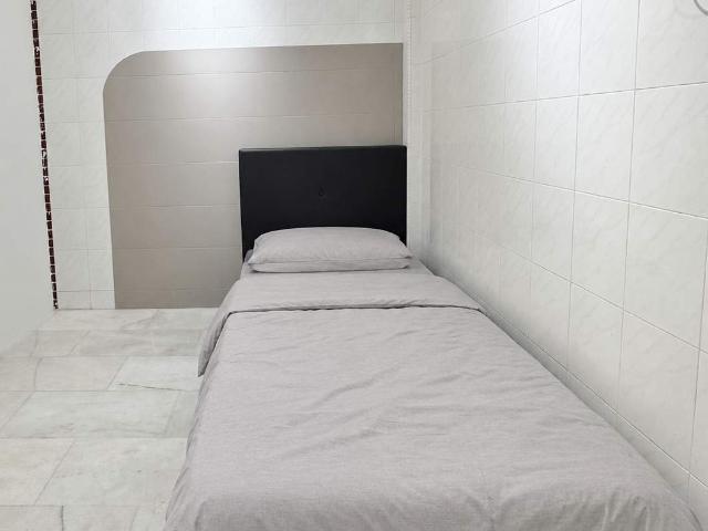 Room for rent in Malaka