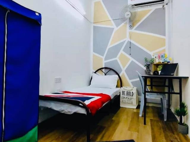 Room for rent in Petaling, Damansara Damai