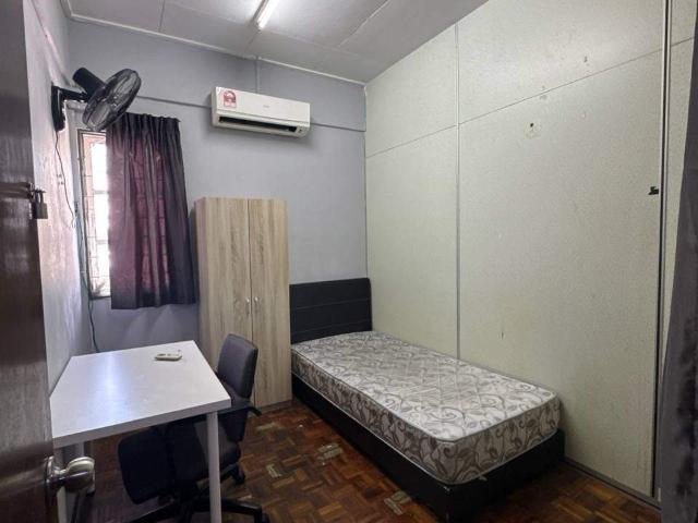 Room for rent in Petaling, Subang Jaya
