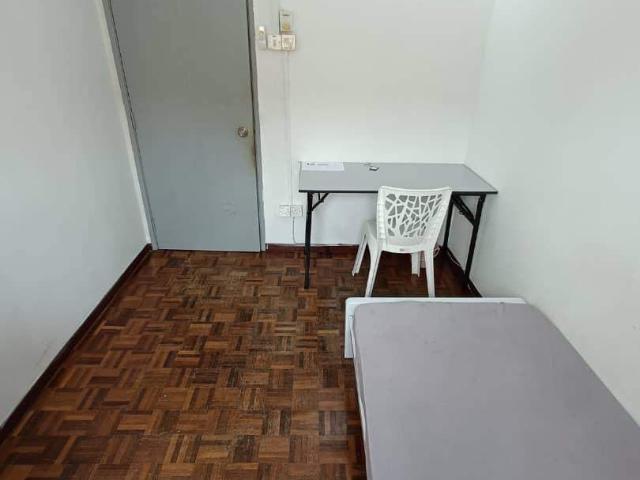 Room for rent in Petaling, Alam Impian