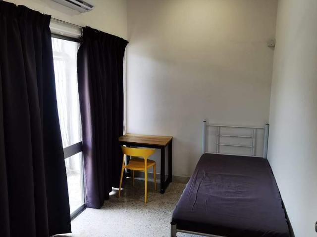 Room for rent in Petaling, Damansara Damai