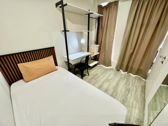 Room for rent in Petaling, Subang Jaya