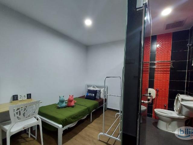 Room for rent in Petaling, Damansara Damai