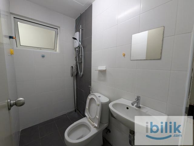 Room for rent in Petaling, Damansara Damai