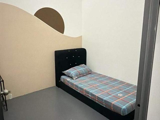 Room for rent in Setia Tropika, Johor Bahru