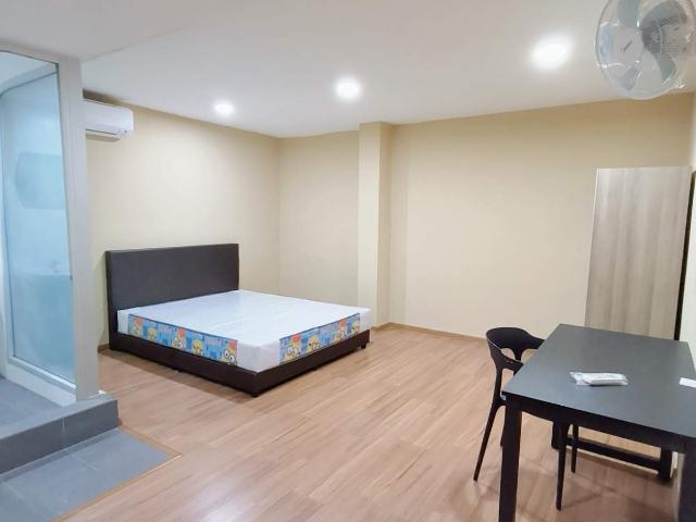 Room for rent in Malaka