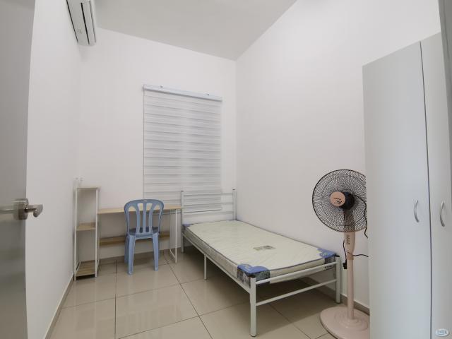 Room for rent in Kajang, Langat
