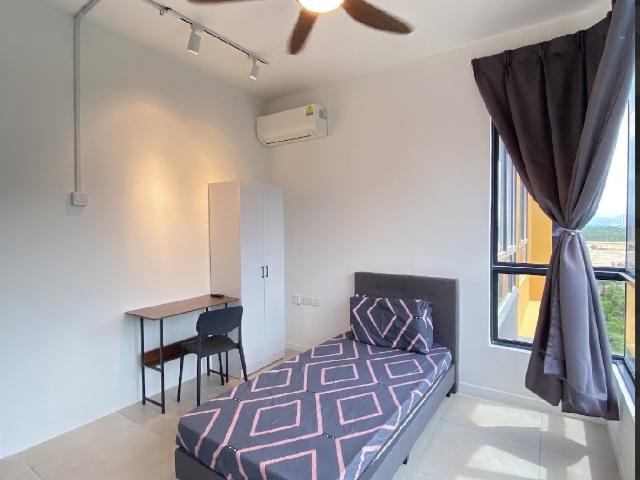 Room for rent in Wellesley, Penang