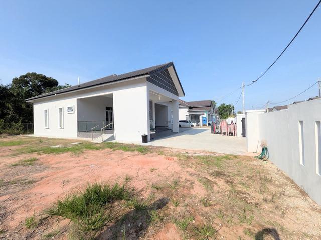 Bungalow for sale in Muar, Johor