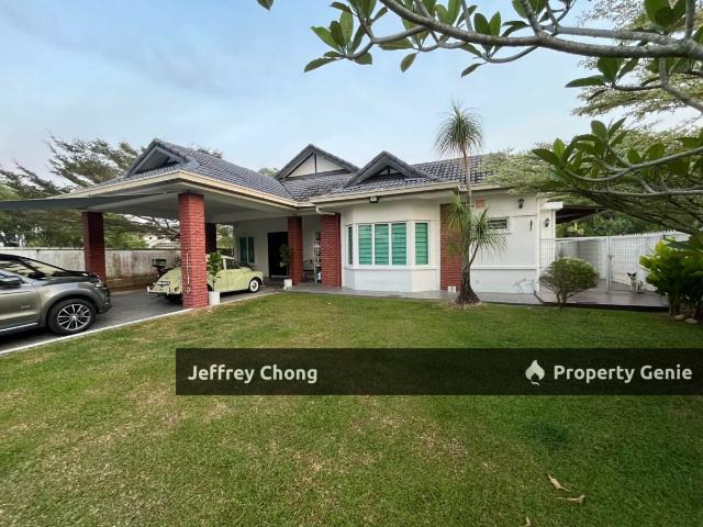 Bungalow for sale in Sendayan Village, Negeri Sembilan