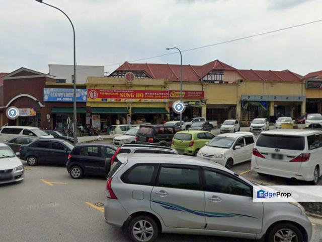Shop for sale in Petaling, Alam Impian