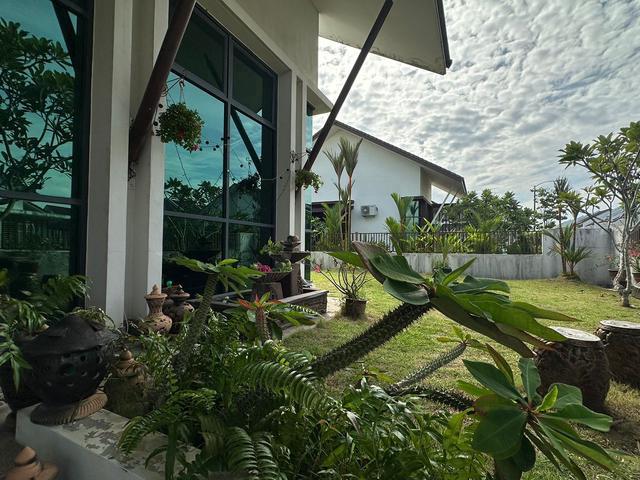Bungalow for sale in Wellesley, Penang