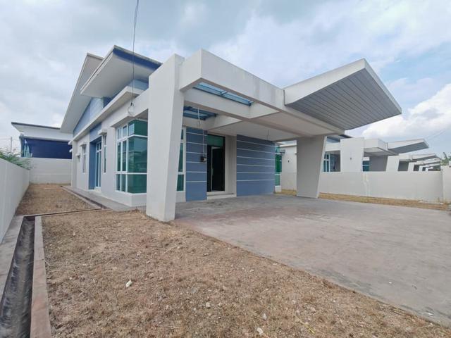 Bungalow for sale in Wellesley, Penang