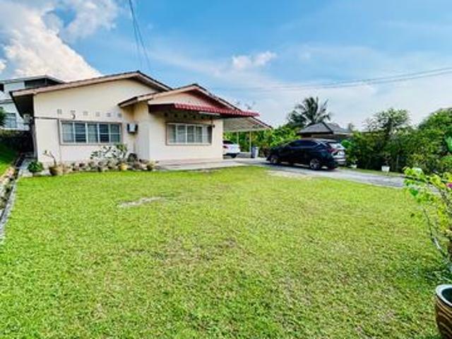 Bungalow for sale in Sendayan Village, Negeri Sembilan