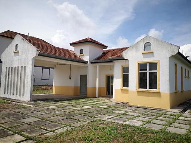 Bungalow for sale in Sri Rusa, Negeri Sembilan