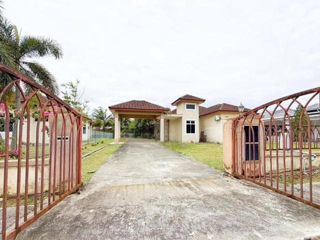 Bungalow for sale in Sendayan Village, Negeri Sembilan