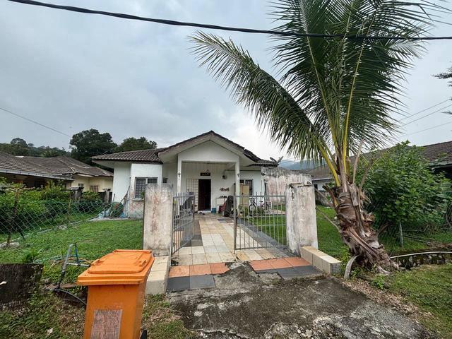 Bungalow for sale in Serendah, Selangor