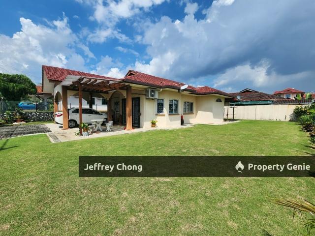 Bungalow for sale in Sendayan Village, Negeri Sembilan
