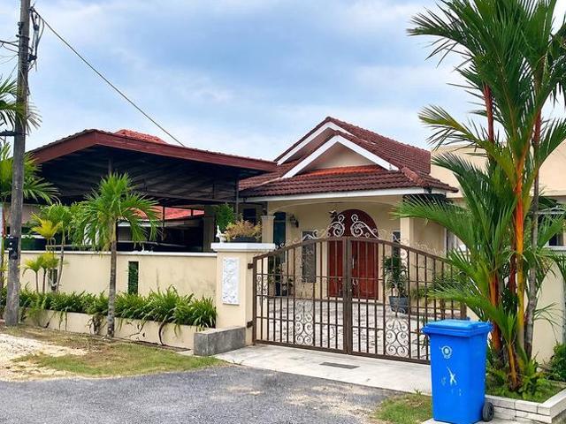 Bungalow for sale in Shah Alam, Petaling