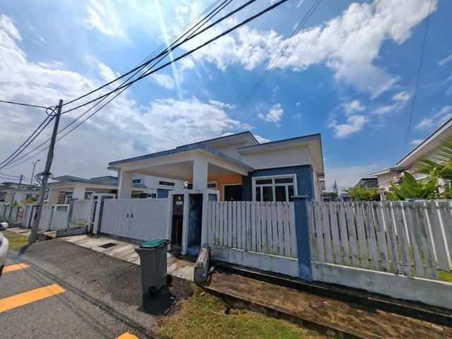 Bungalow for sale in Sendayan Village, Negeri Sembilan