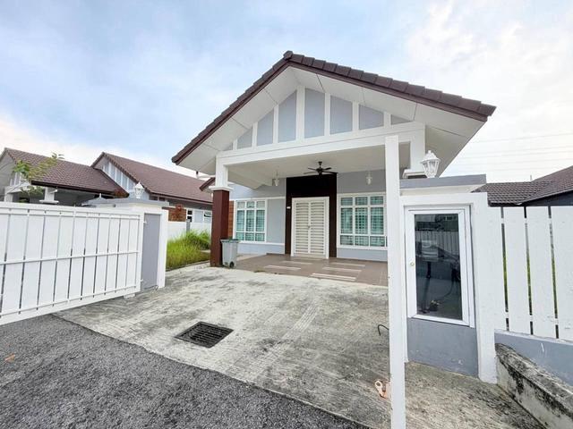 Bungalow for sale in Sendayan Village, Negeri Sembilan