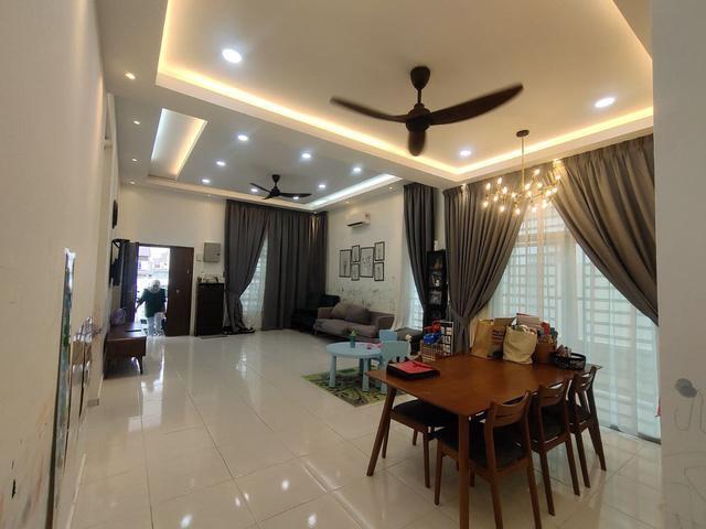 Bungalow for sale in Sendayan Village, Negeri Sembilan