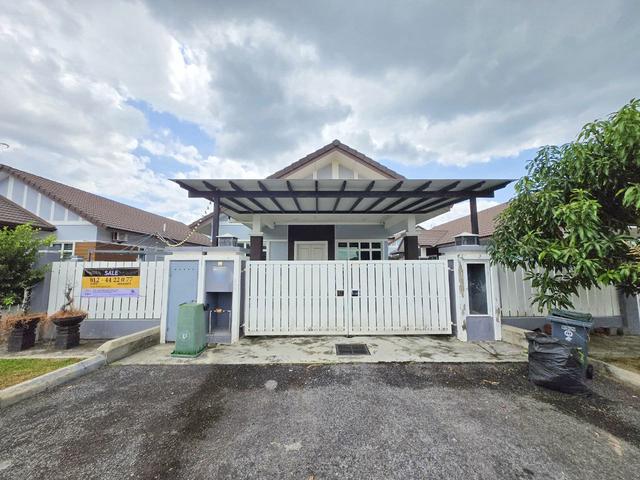 Bungalow for sale in Sendayan Village, Negeri Sembilan