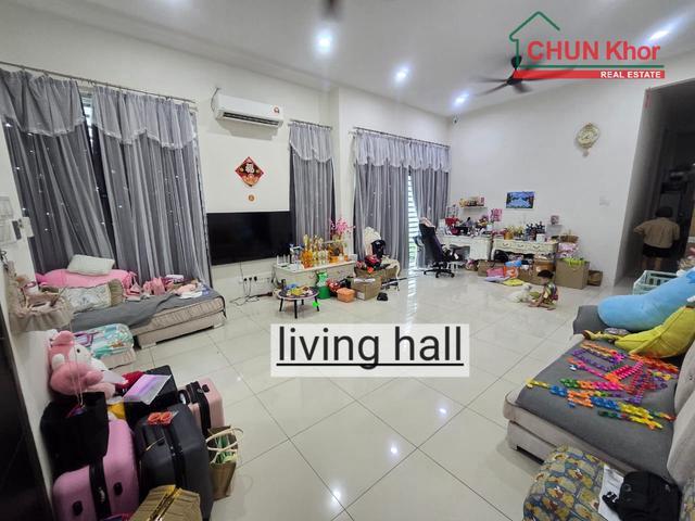 Bungalow for sale in Wellesley, Penang