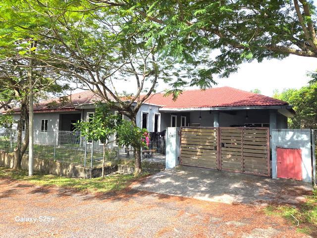 Bungalow for sale in Petaling, Subang Jaya