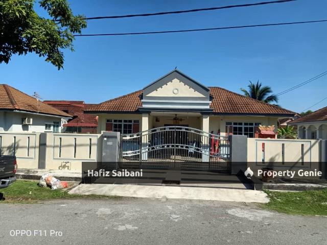 Bungalow for sale in Tanjong Sepat, Selangor