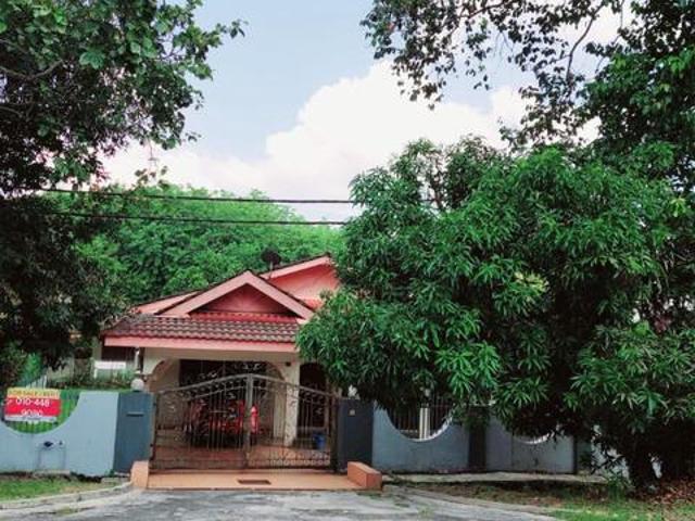 Bungalow for sale in Port Klang, Selangor