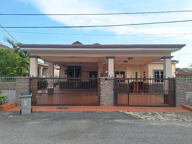 Bungalow for sale in Sendayan Village, Negeri Sembilan