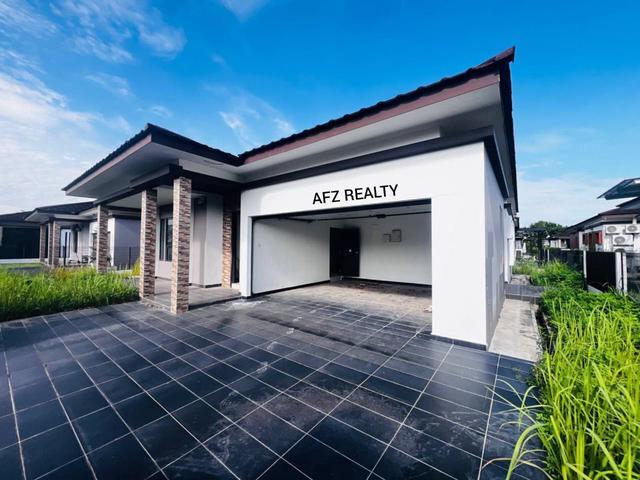 Bungalow for sale in Wellesley, Penang