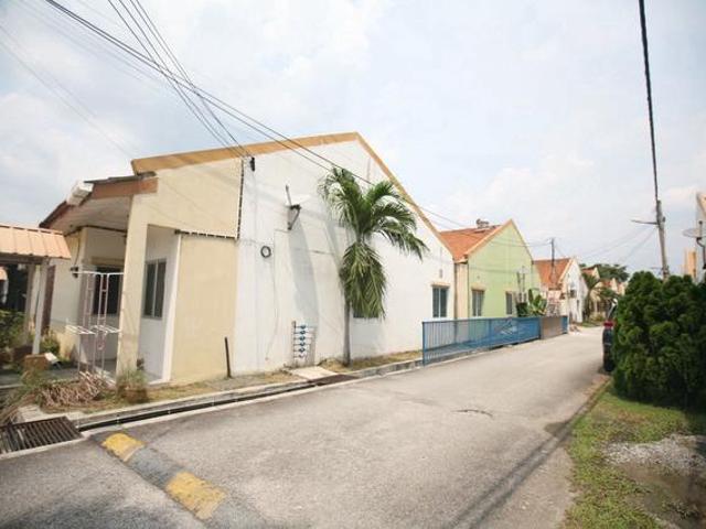 House for sale in Petaling, Subang Jaya