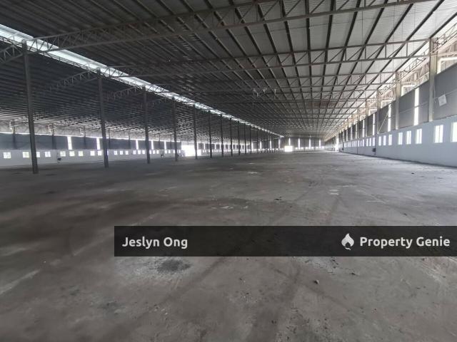 Warehouse for rent in Rengam, Johor