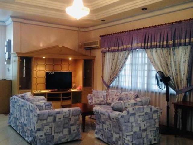 Bungalow for rent in Long Miri