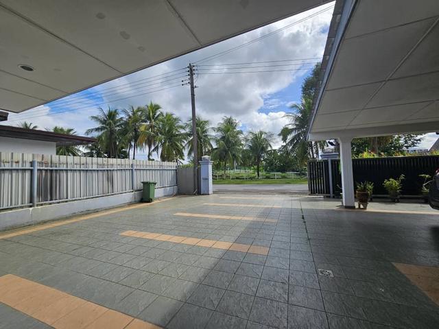Bungalow for rent in Kuching