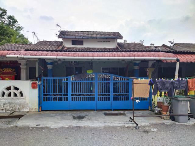 Terraced House for sale in Tampin