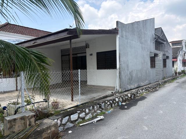 Terraced House for sale in Petaling, Subang Jaya