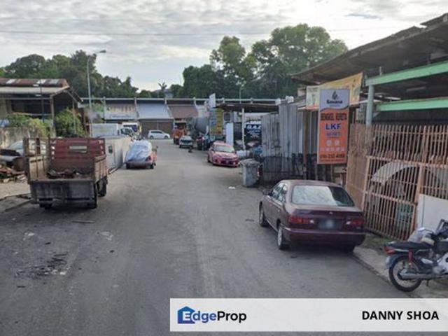 Warehouse for rent in Sendayan Village, Negeri Sembilan
