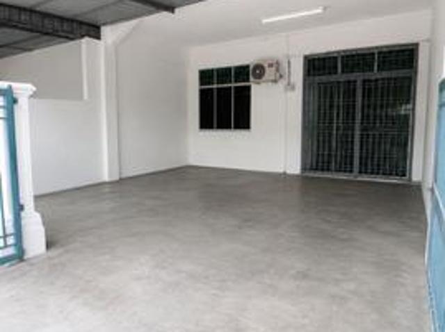 Terraced House for sale in Simpang Renggam, Kluang