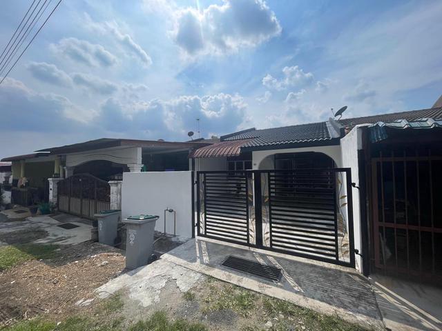 Terraced House for sale in Sendayan Village, Negeri Sembilan