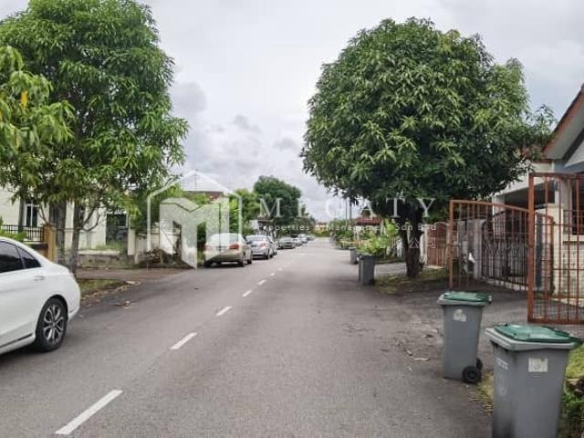 House for rent in Taman Ungku, Johor Bahru