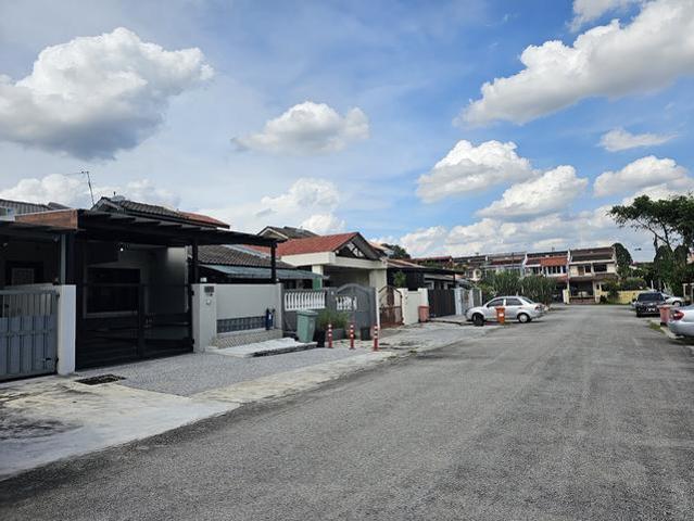 Terraced House for sale in Petaling, Damansara Damai