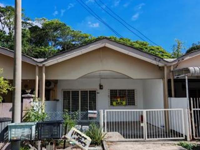 Terraced House for sale in Tuaran Village, Sabah